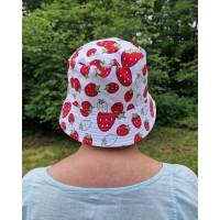 Bucket Hat - Strawberries PS (White)